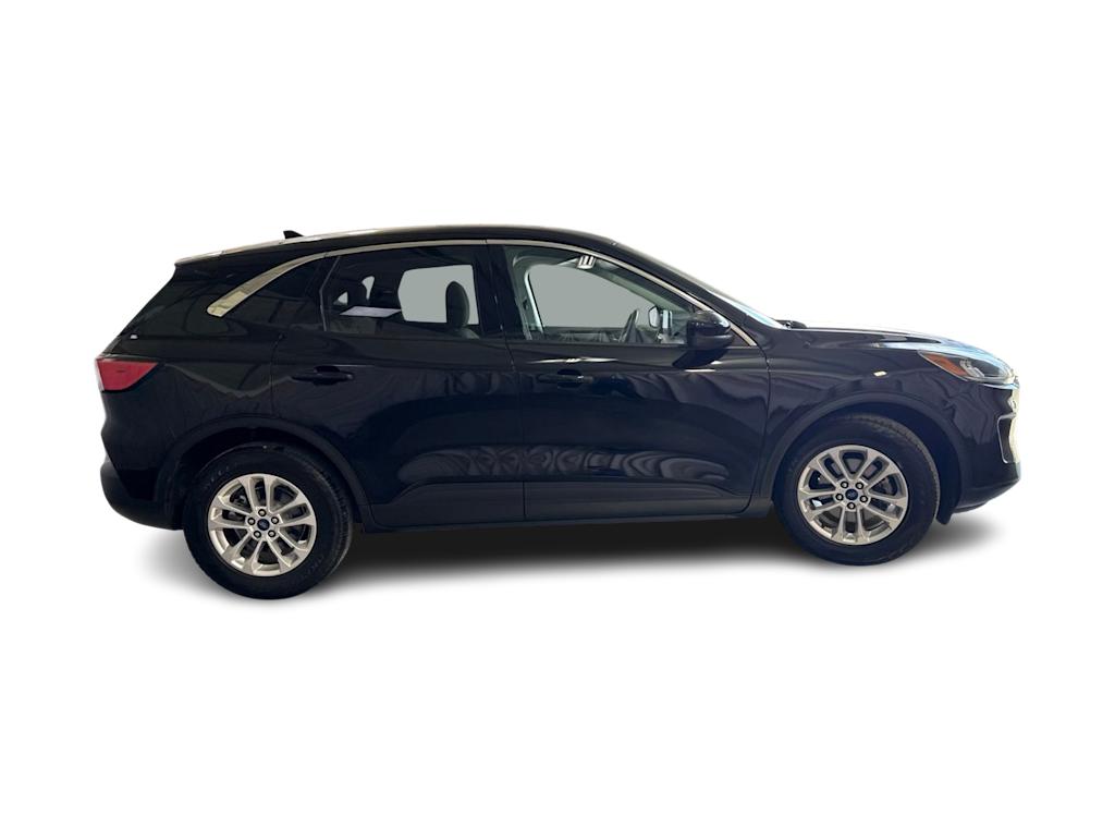 Thumbnail: 2021 Ford Escape - 15