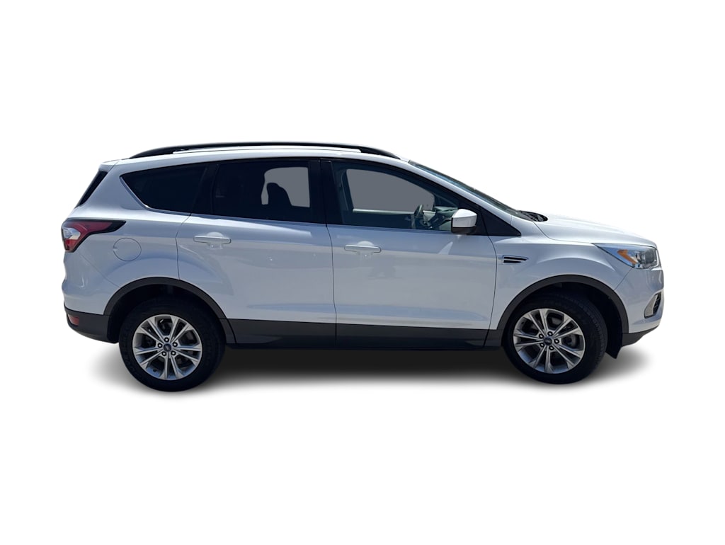 Thumbnail: 2017 Ford Escape - 16