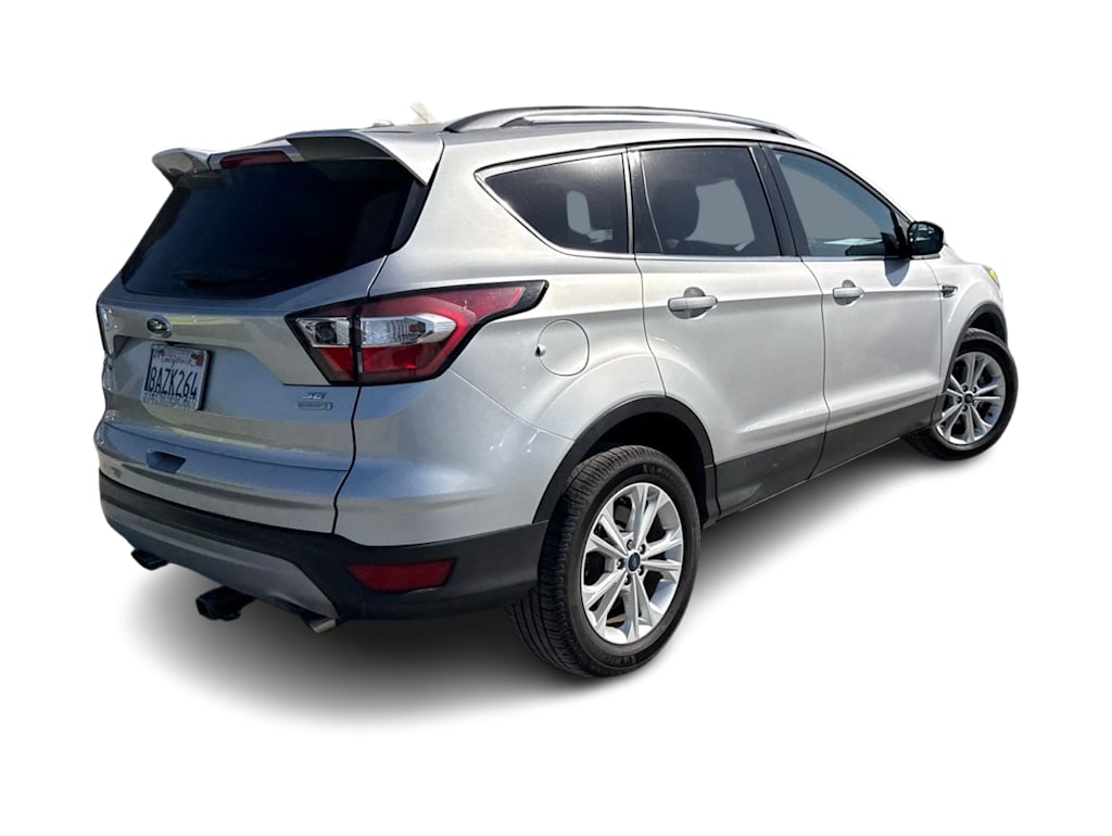 Thumbnail: 2018 Ford Escape - 18