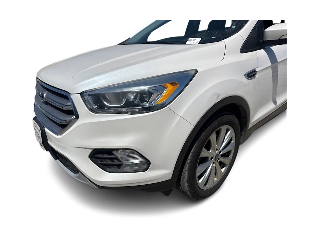 Thumbnail: 2017 Ford Escape - 16