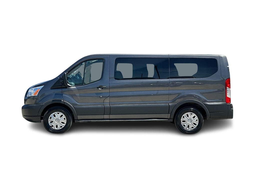 Thumbnail: 2017 Ford Transit Series - 3