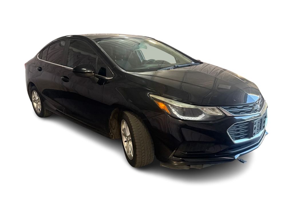 Thumbnail: 2018 Chevrolet Cruze - 15