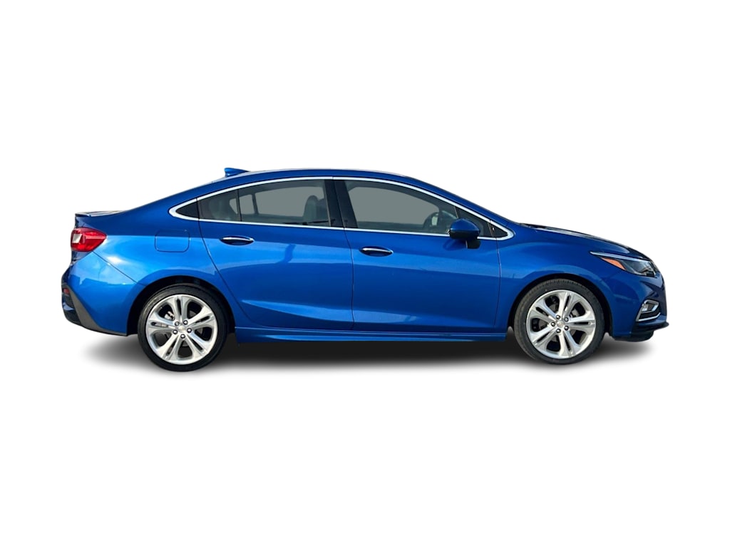 Thumbnail: 2017 Chevrolet Cruze - 20