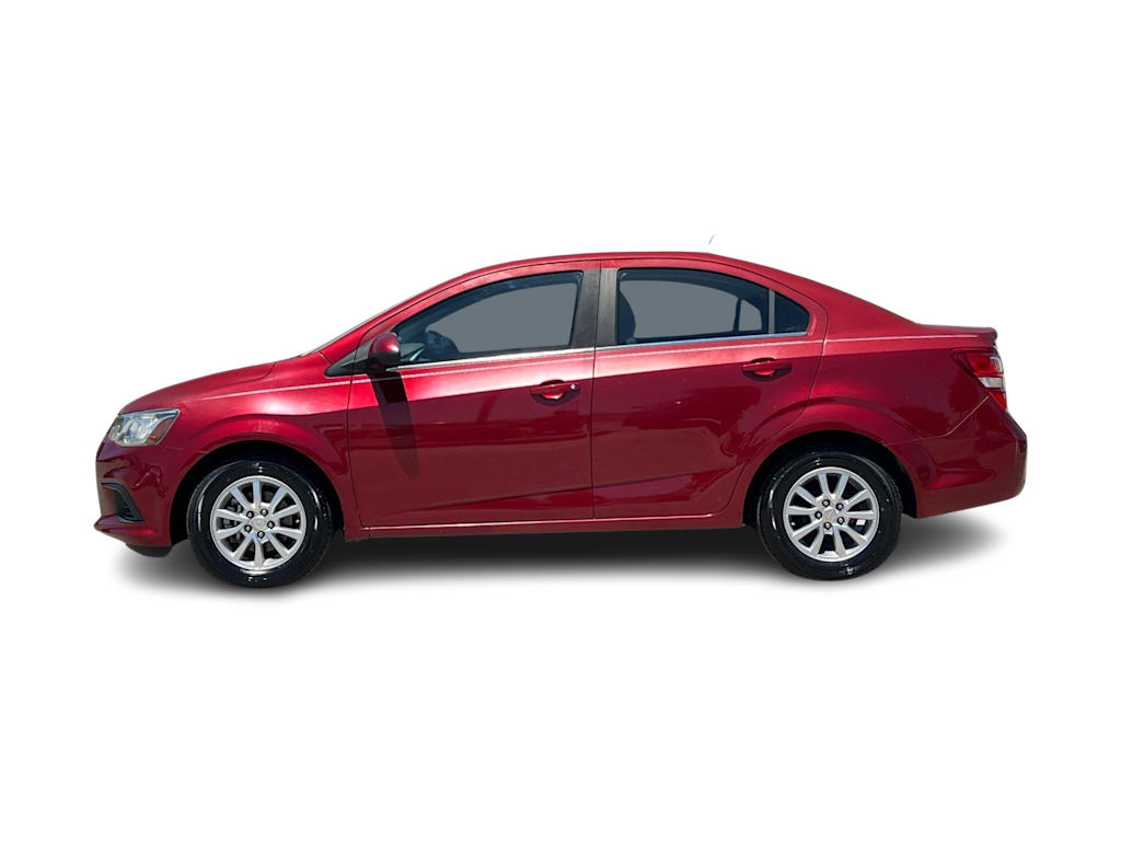 Thumbnail: 2017 Chevrolet Sonic - 3