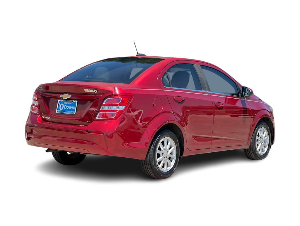 Thumbnail: 2017 Chevrolet Sonic - 19