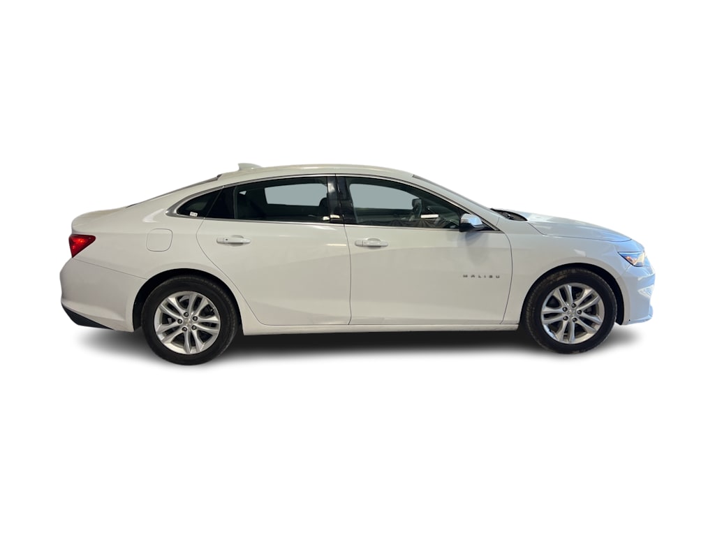 Thumbnail: 2018 Chevrolet Malibu - 20