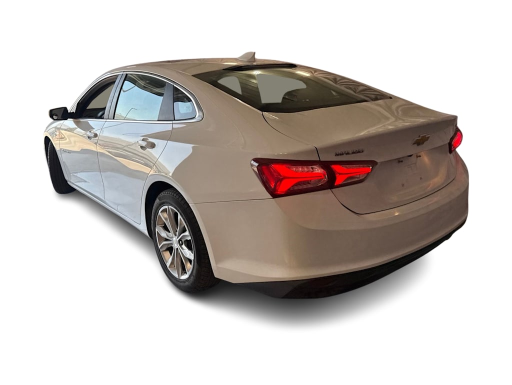 Thumbnail: 2019 Chevrolet Malibu - 3