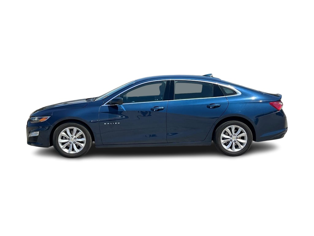 Thumbnail: 2022 Chevrolet Malibu - 3