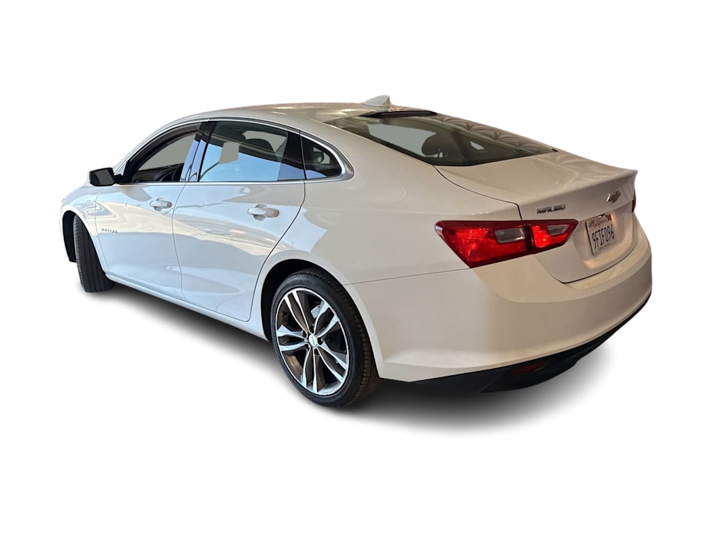 Thumbnail: 2023 Chevrolet Malibu - 3
