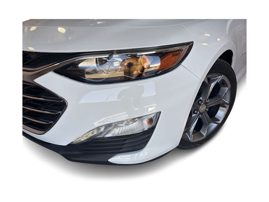 Thumbnail: 2023 Chevrolet Malibu - 18