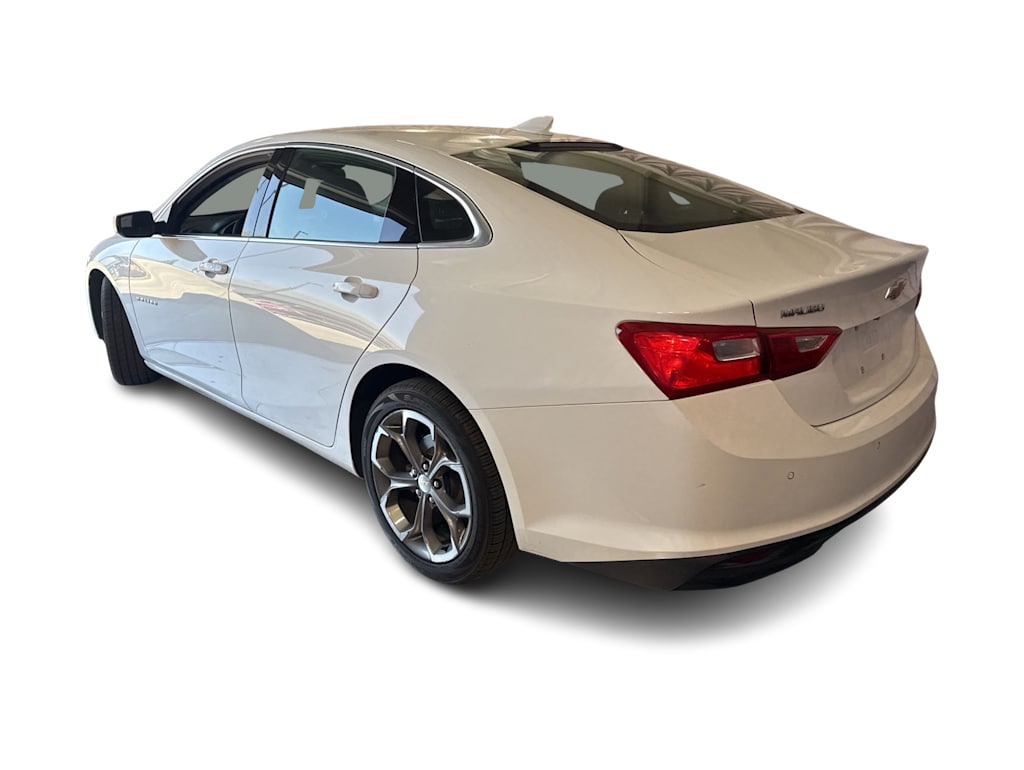 Thumbnail: 2023 Chevrolet Malibu - 3