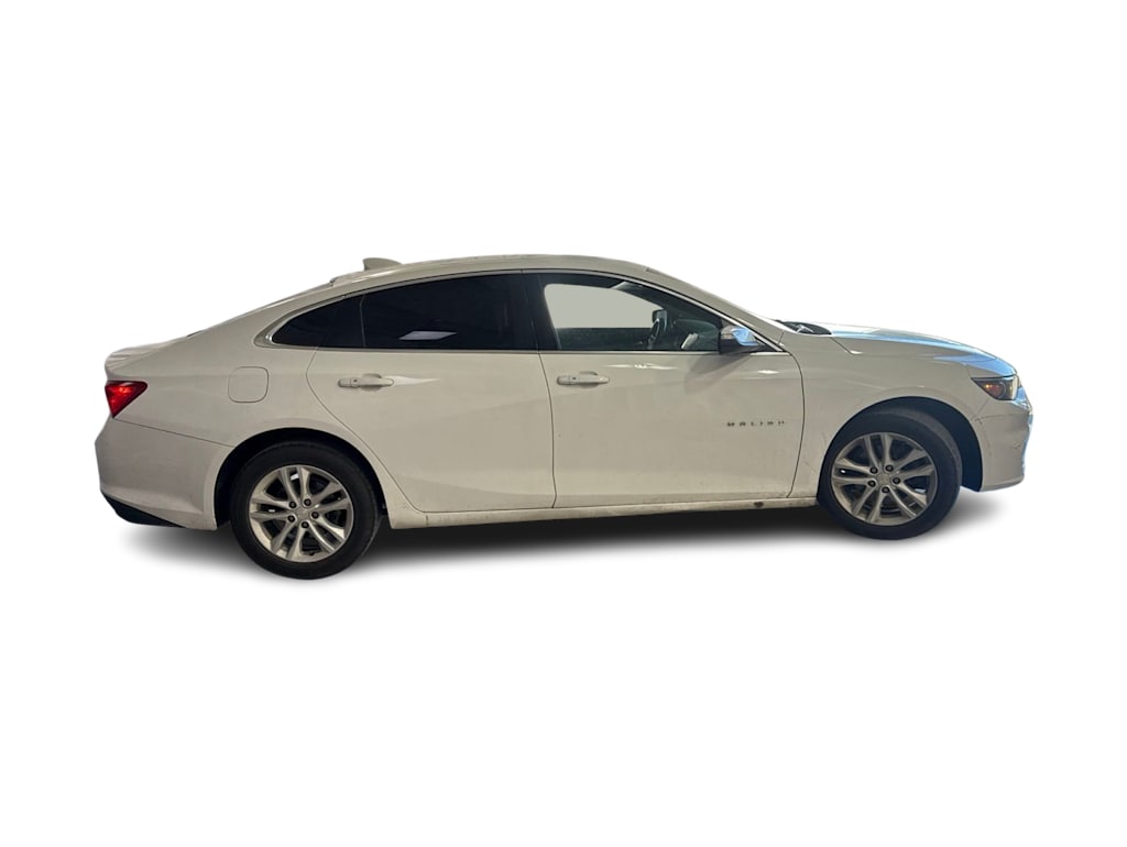 Thumbnail: 2018 Chevrolet Malibu - 16