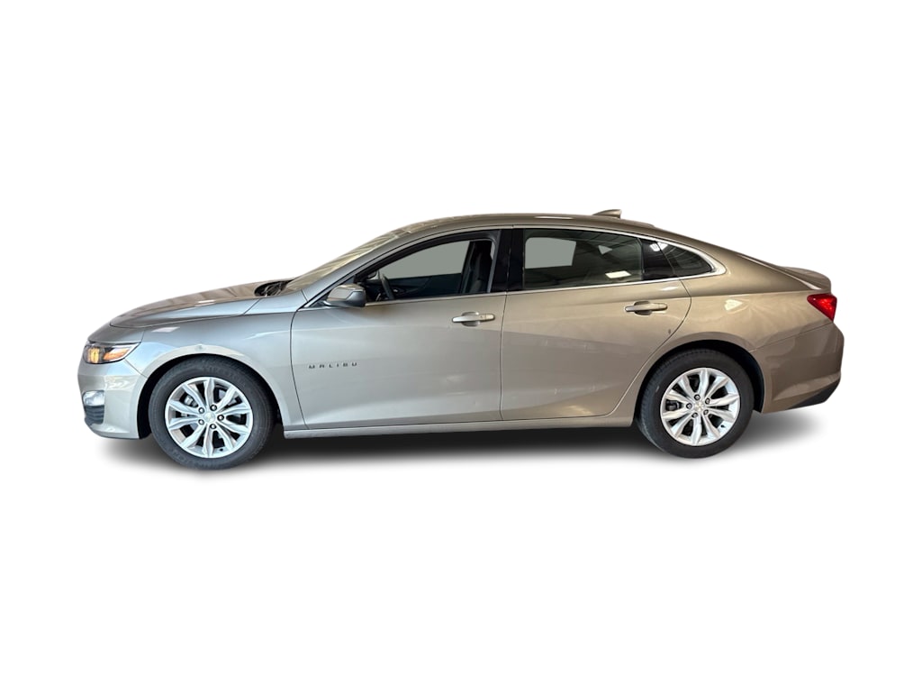 Thumbnail: 2023 Chevrolet Malibu - 3
