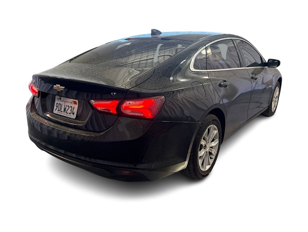 Thumbnail: 2020 Chevrolet Malibu - 17