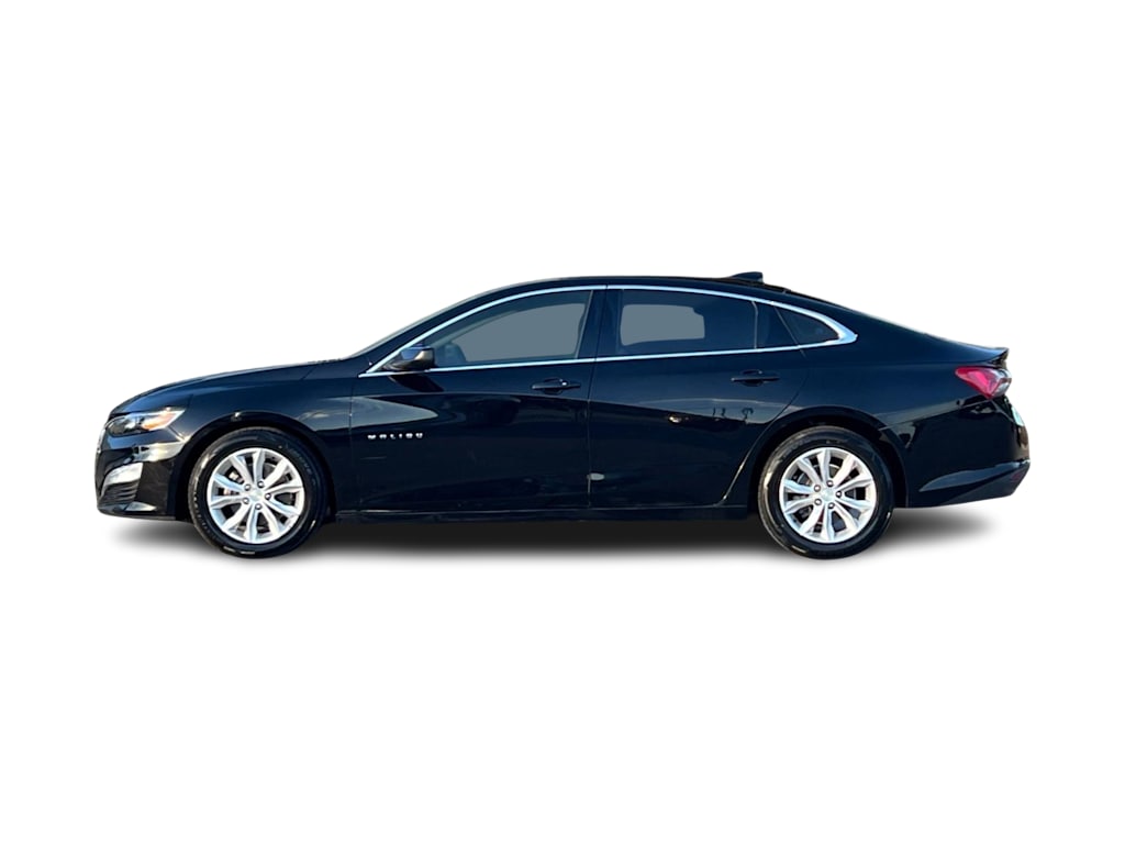 Thumbnail: 2020 Chevrolet Malibu - 3
