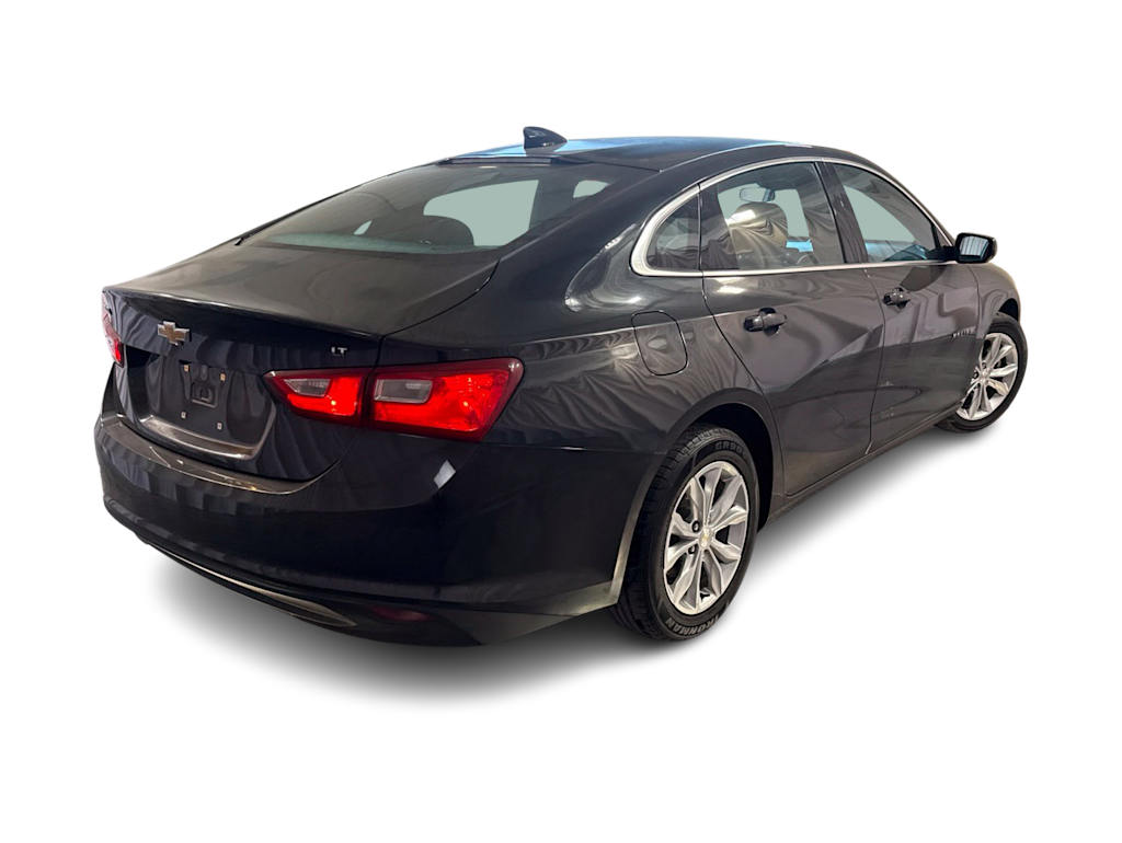 Thumbnail: 2023 Chevrolet Malibu - 17