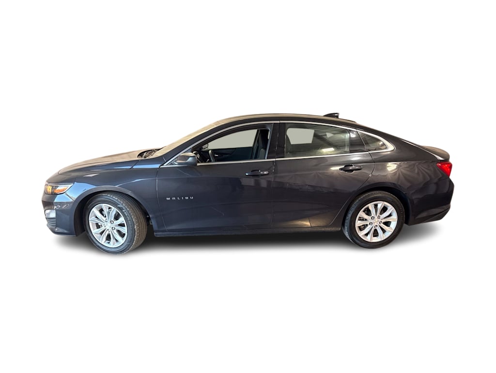 Thumbnail: 2023 Chevrolet Malibu - 3