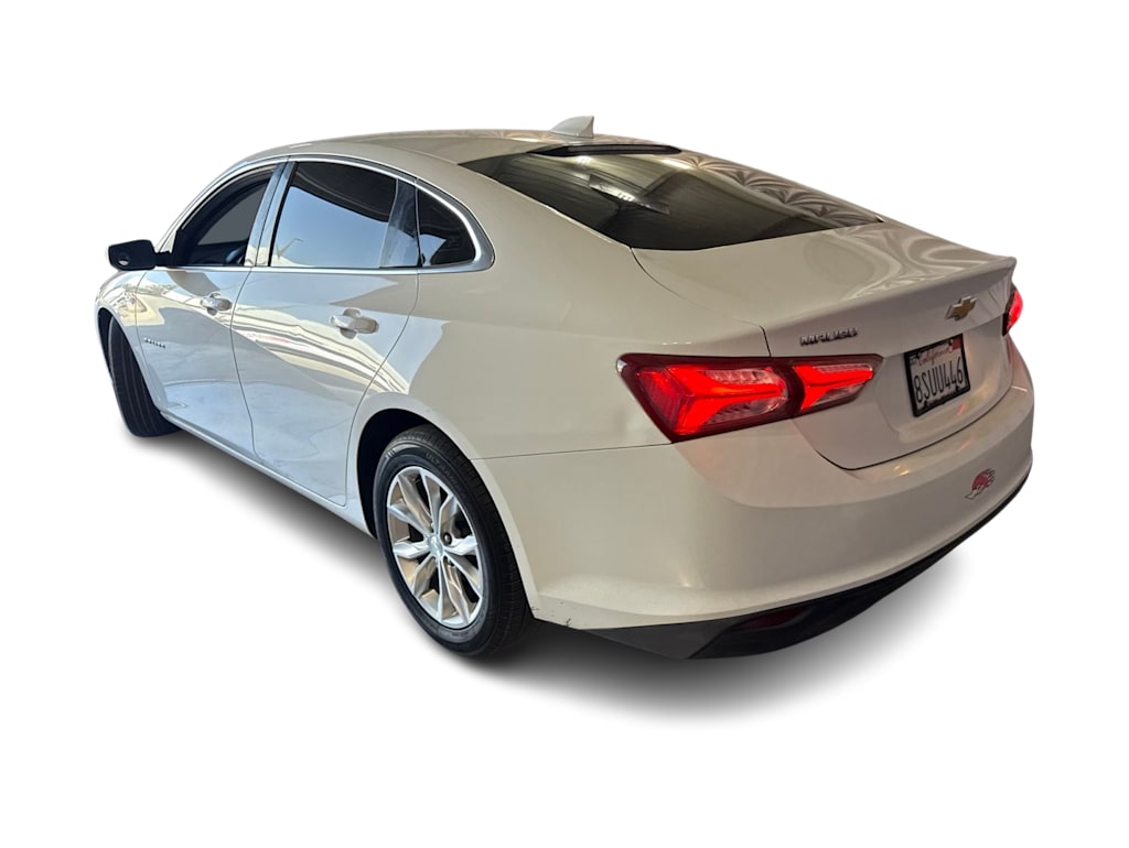Thumbnail: 2019 Chevrolet Malibu - 4