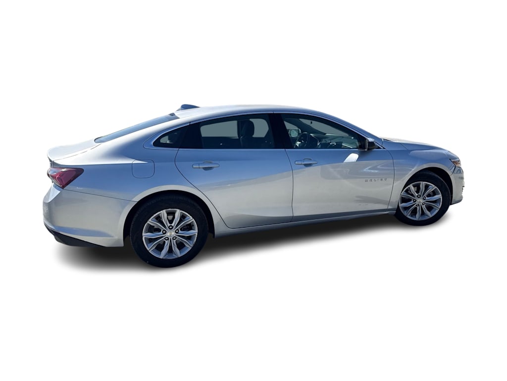 Thumbnail: 2022 Chevrolet Malibu - 2