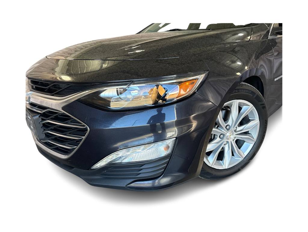Thumbnail: 2023 Chevrolet Malibu - 17
