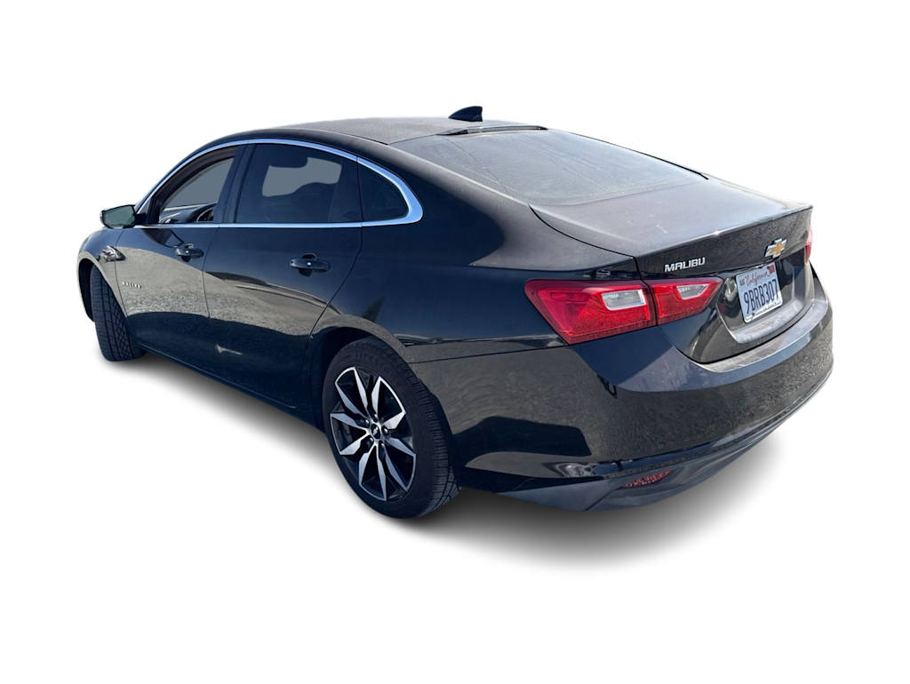 Thumbnail: 2017 Chevrolet Malibu - 4