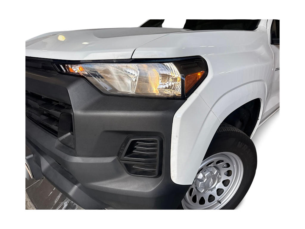 Thumbnail: 2024 Chevrolet Colorado - 16