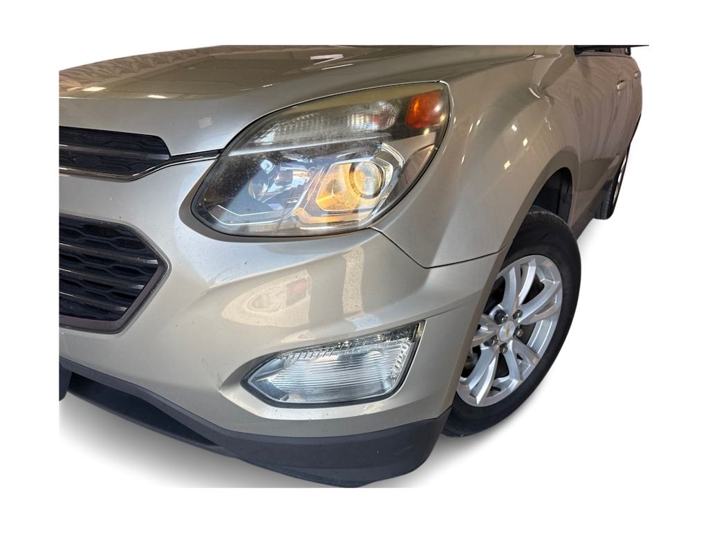 Thumbnail: 2016 Chevrolet Equinox - 16