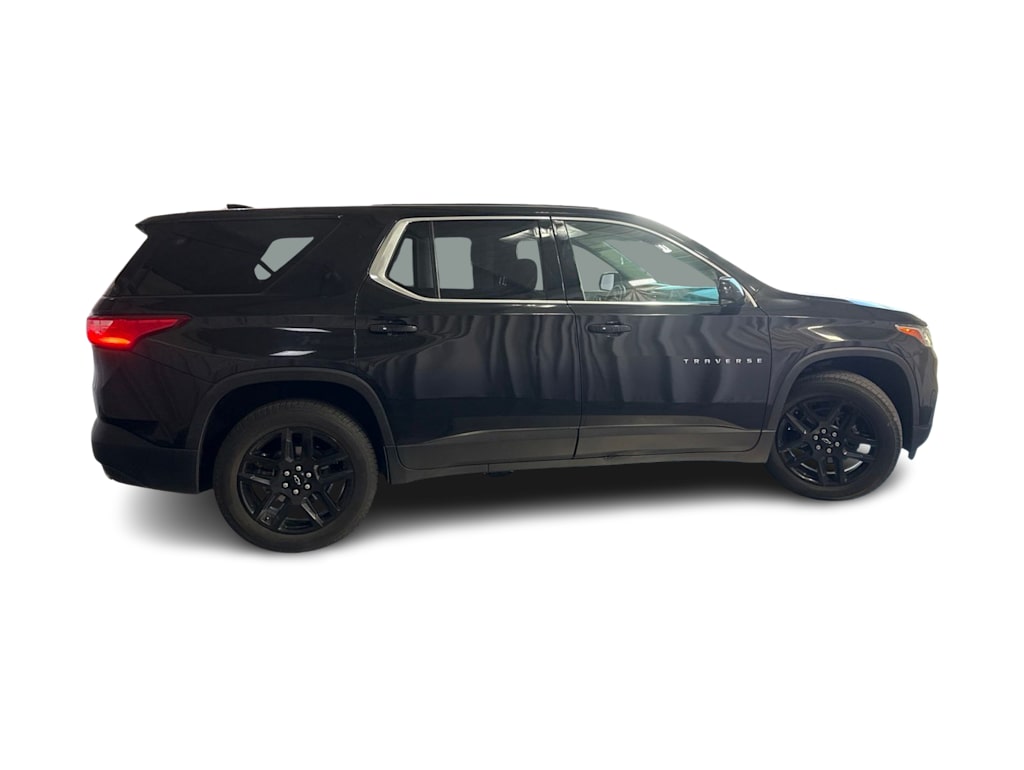 Thumbnail: 2020 Chevrolet Traverse - 15