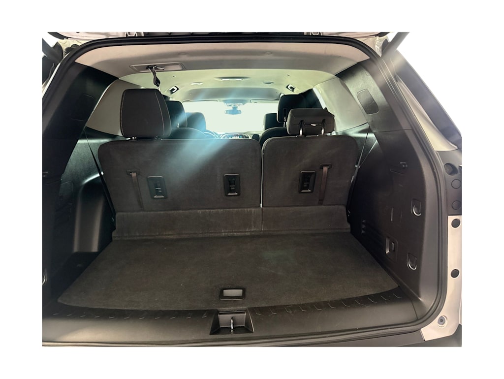 Thumbnail: 2018 Chevrolet Traverse - 14