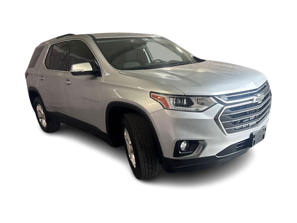 Thumbnail: 2018 Chevrolet Traverse - 16