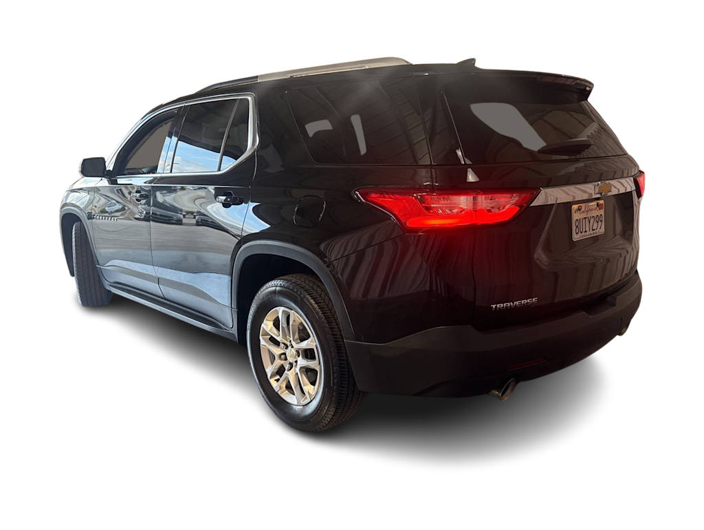 Thumbnail: 2018 Chevrolet Traverse - 3