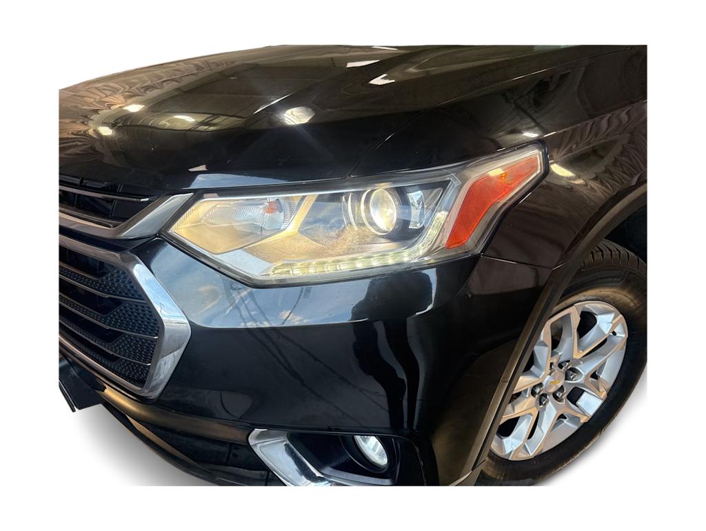 Thumbnail: 2018 Chevrolet Traverse - 17