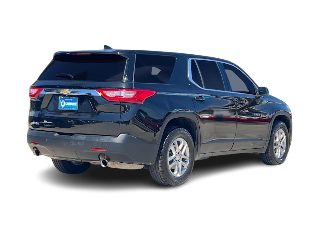 Thumbnail: 2021 Chevrolet Traverse - 18