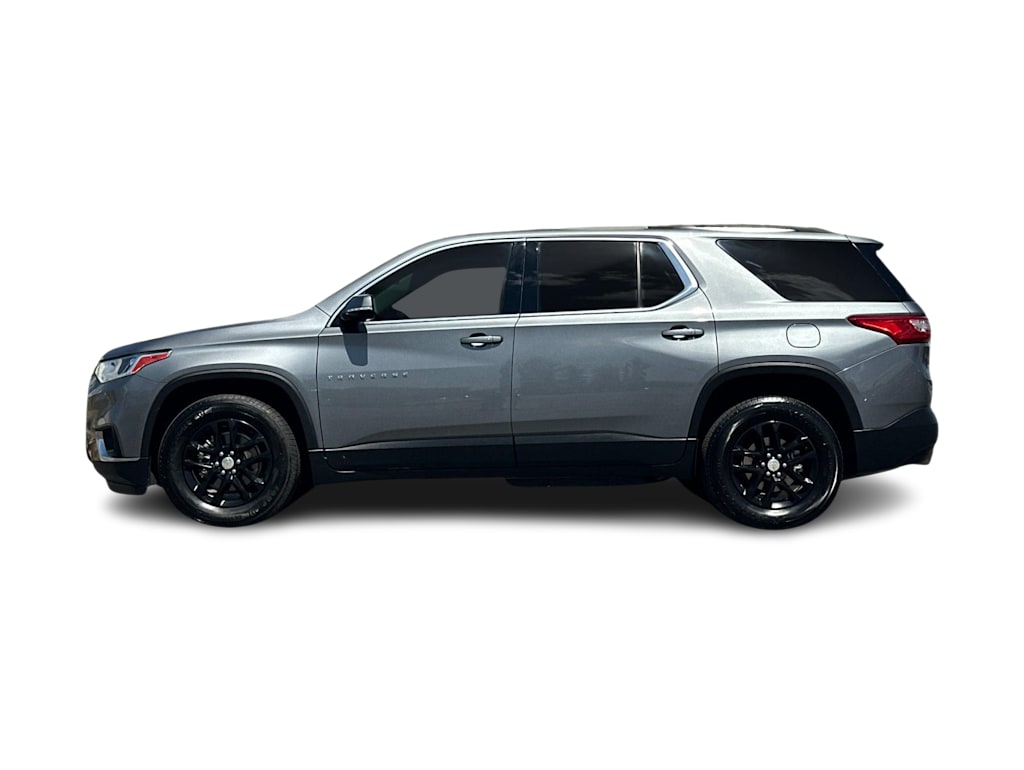 Thumbnail: 2020 Chevrolet Traverse - 3