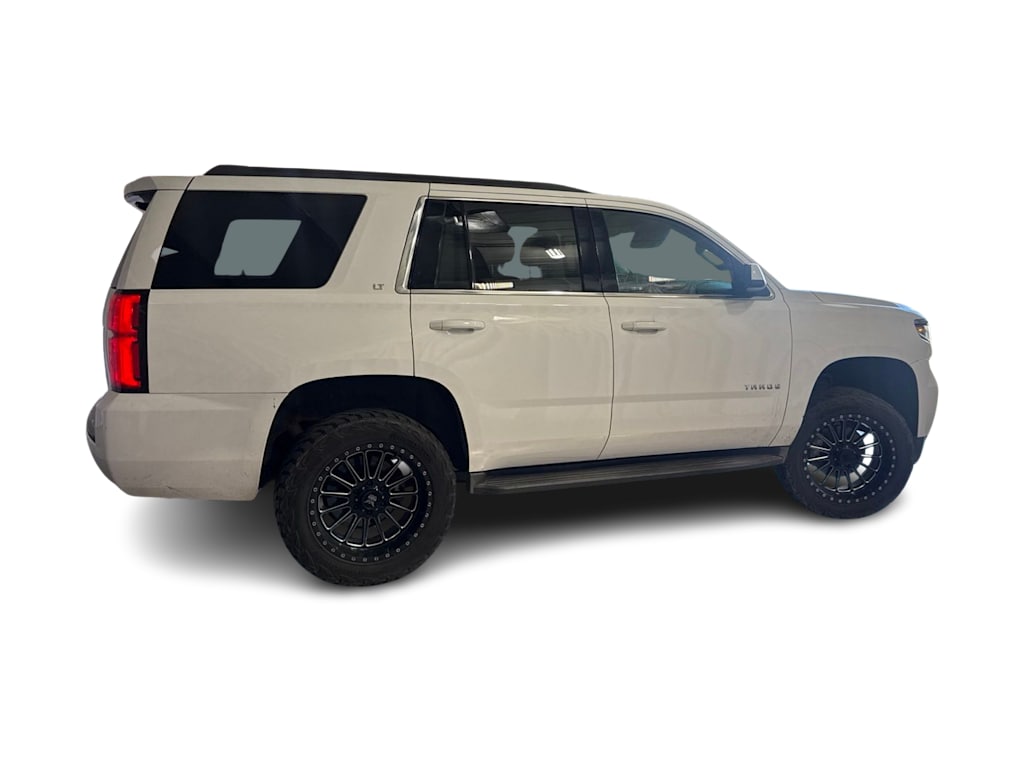 Thumbnail: 2019 Chevrolet Tahoe - 16