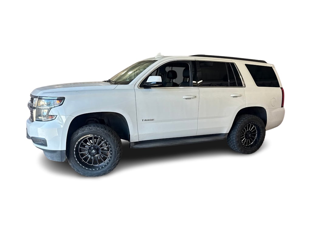 Thumbnail: 2019 Chevrolet Tahoe - 3