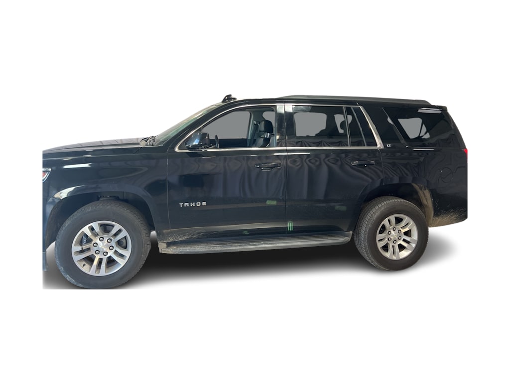 Thumbnail: 2019 Chevrolet Tahoe - 3