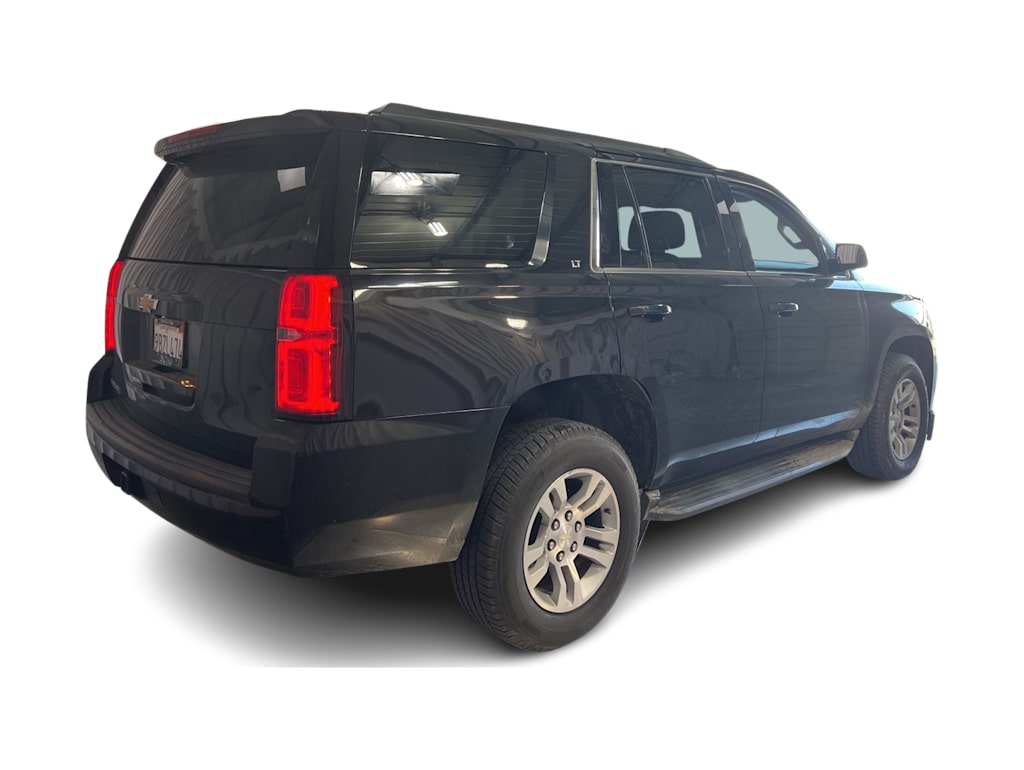 Thumbnail: 2019 Chevrolet Tahoe - 17