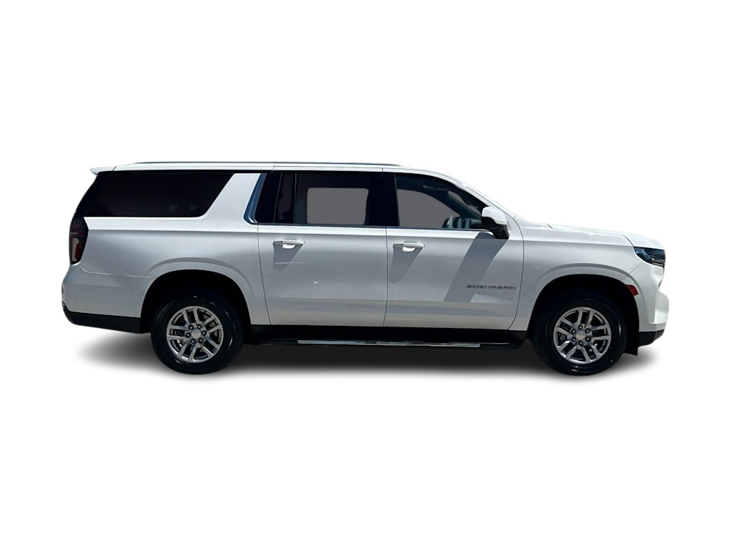 Thumbnail: 2023 Chevrolet Suburban - 17