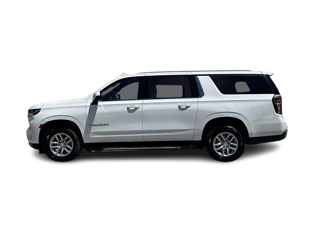 Thumbnail: 2023 Chevrolet Suburban - 3