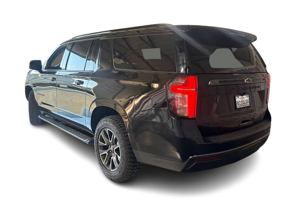 Thumbnail: 2022 Chevrolet Suburban - 4