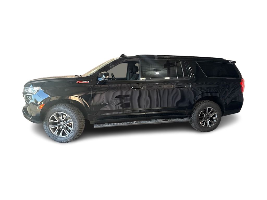 Thumbnail: 2022 Chevrolet Suburban - 3