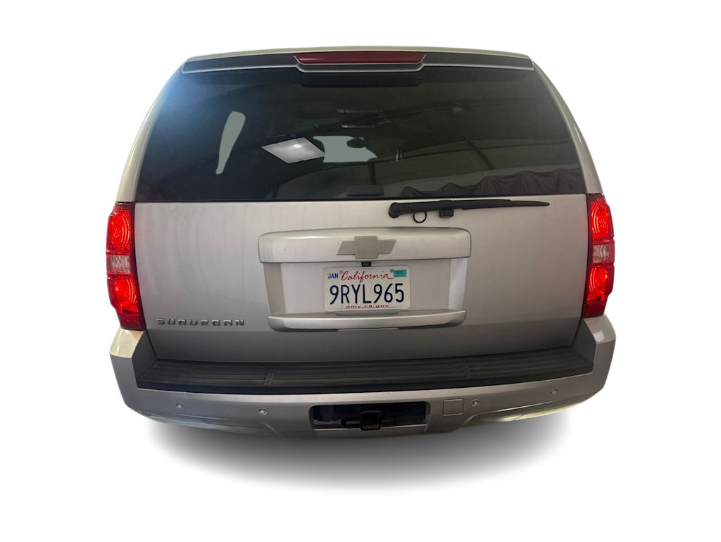Thumbnail: 2013 Chevrolet Suburban - 4