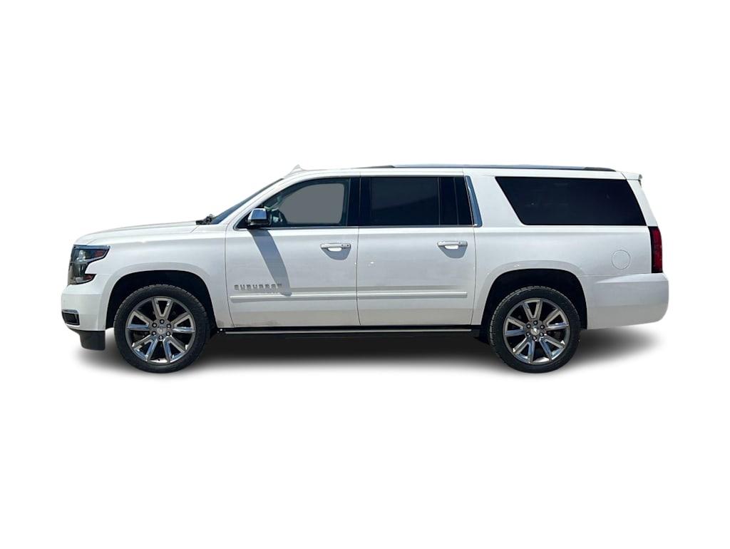 Thumbnail: 2019 Chevrolet Suburban - 3