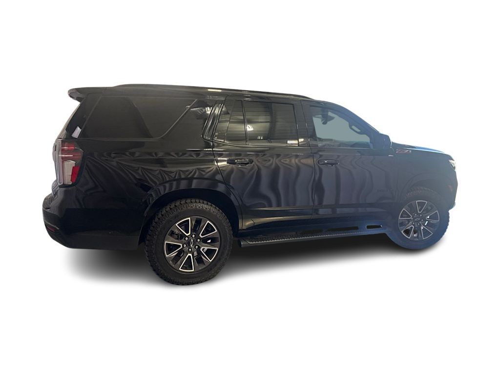 Thumbnail: 2021 Chevrolet Tahoe - 3