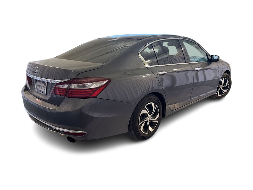 Thumbnail: 2017 Honda Accord - 15