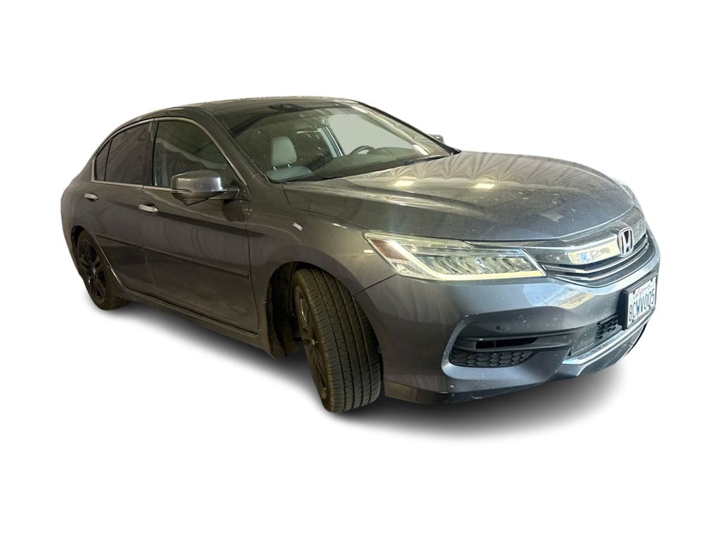 Thumbnail: 2017 Honda Accord - 15