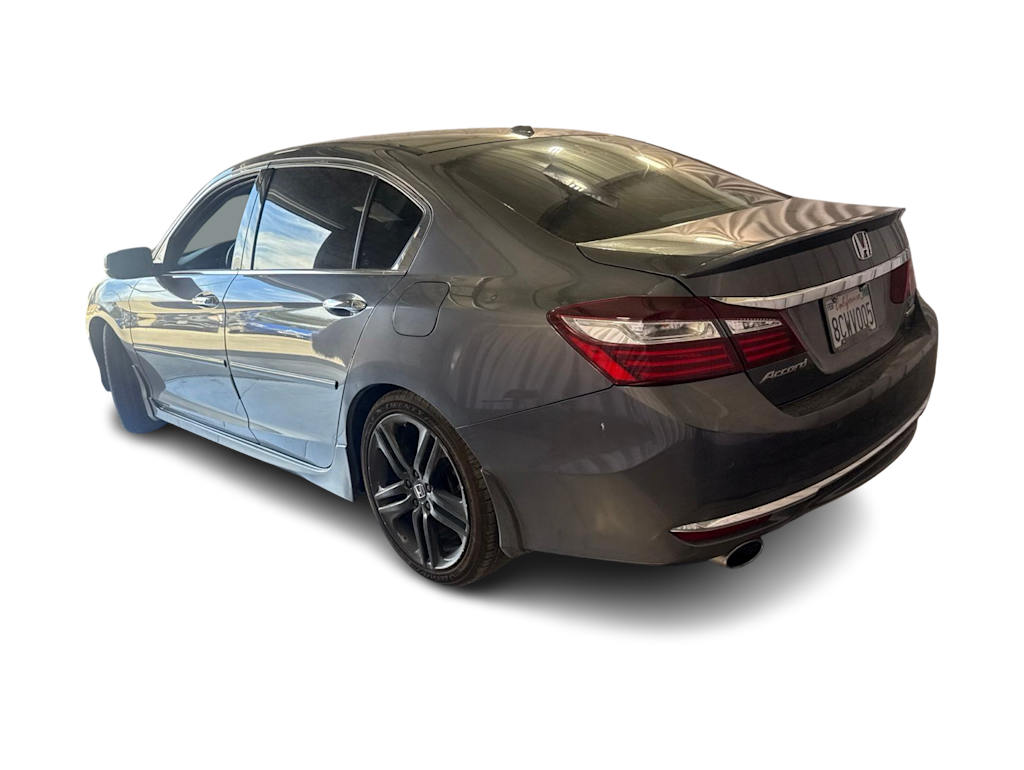 Thumbnail: 2017 Honda Accord - 4