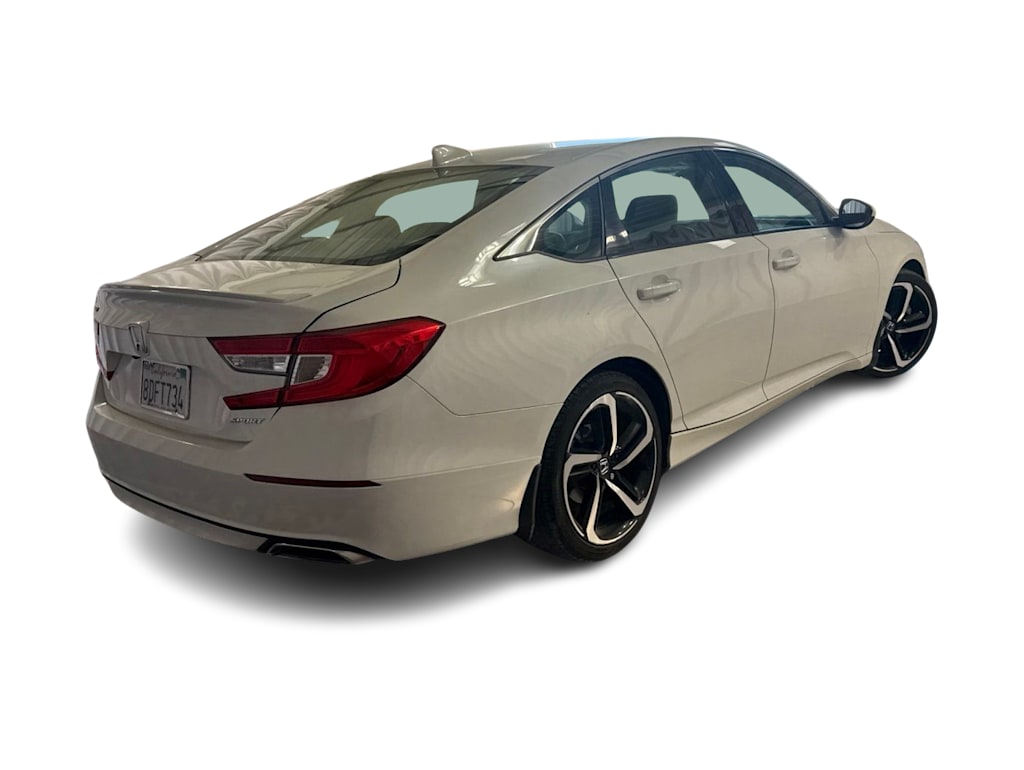 Thumbnail: 2018 Honda Accord - 16