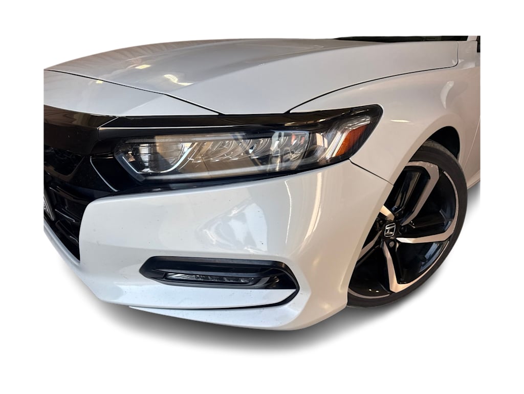 Thumbnail: 2018 Honda Accord - 17